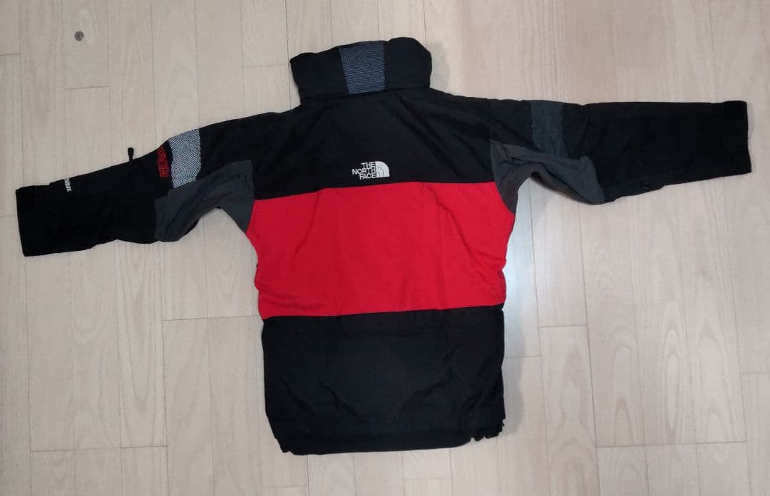 THE NORTH FACE スキーウェア 上M/下L 黒/赤