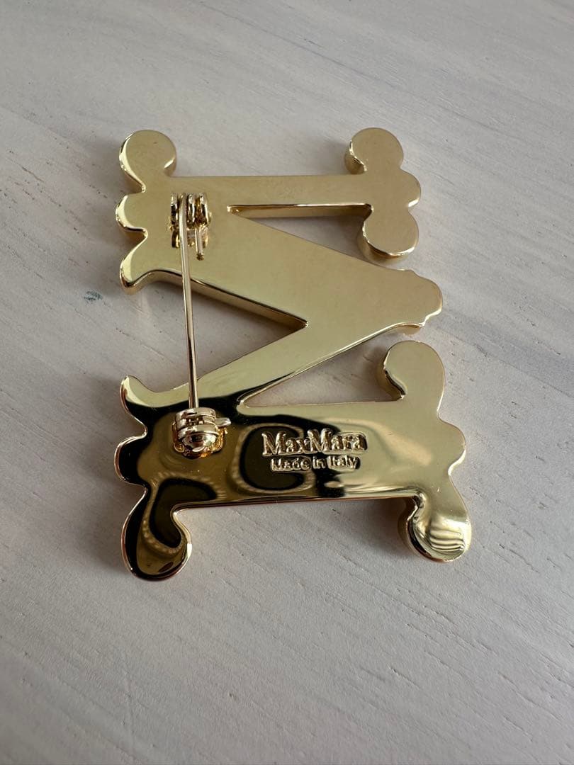 Max Maraクリスタル ブローチ -Optical white