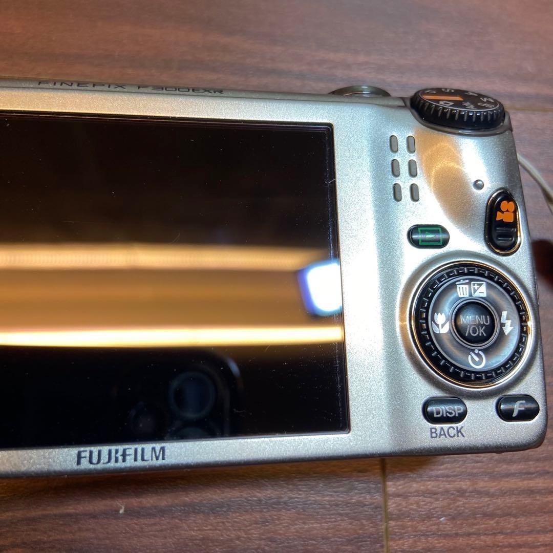 FUJIFILM FinePix F300 EXR デジカメ 4924