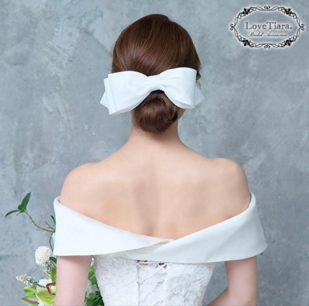 ホワイトリボン　ヘアアクセサリー　ラブティアラ
