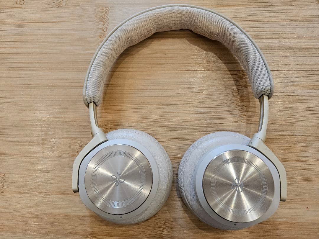 Bang & Olufsen Beoplay HX ワイヤレスヘッドフォン