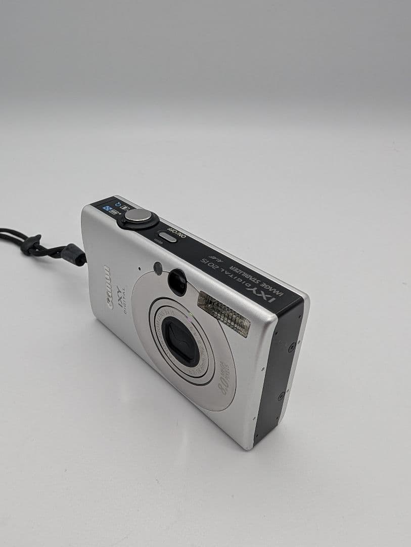 Canon IXY DIGITAL 20 IS デジカメ キャノン シルバー