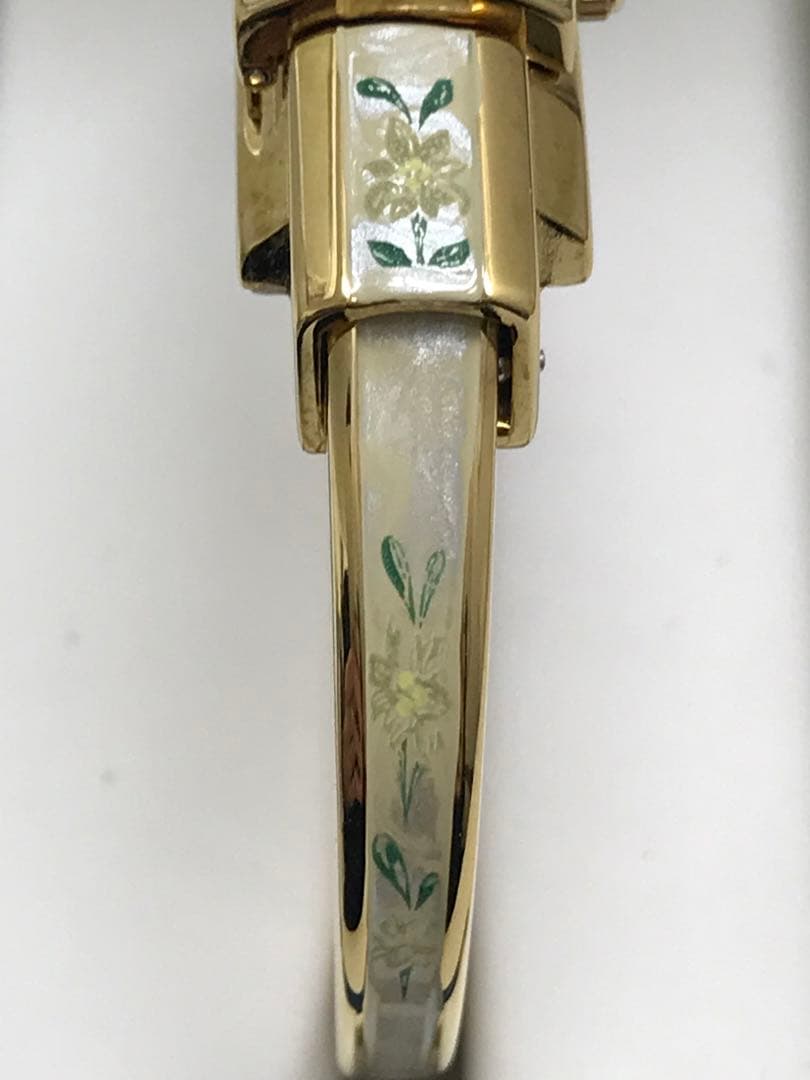 TJ 　アンデレムッシュ花柄クォーツ時計　T.1324