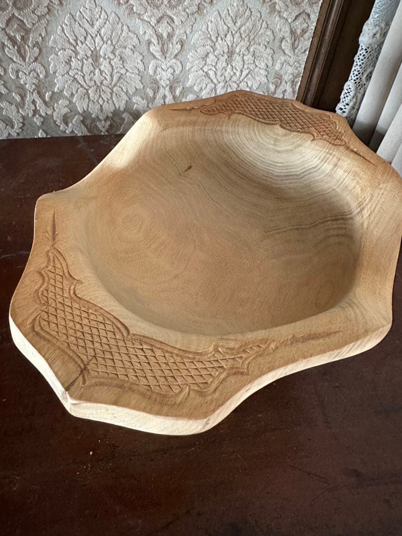 二風谷　アイヌ　工芸　ニマ　彫物