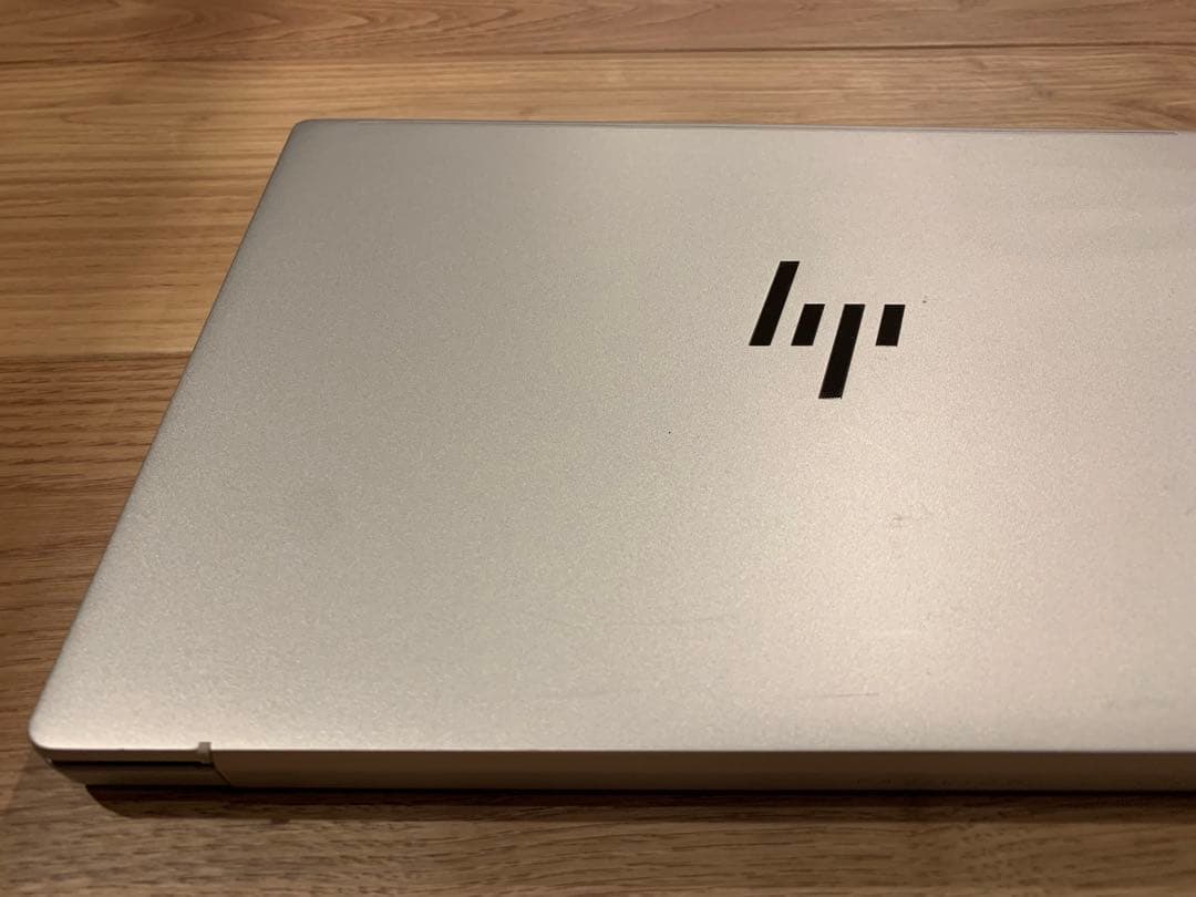 HP Pavilion Aero 13-bg ナチュラルシルバー