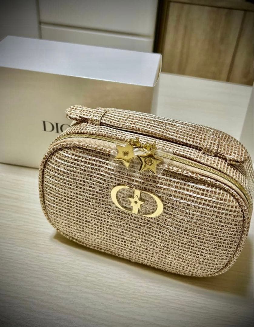 Dior ディオールホリデー2025ノベルティ未使用ジュエリーケース＋ポーチ