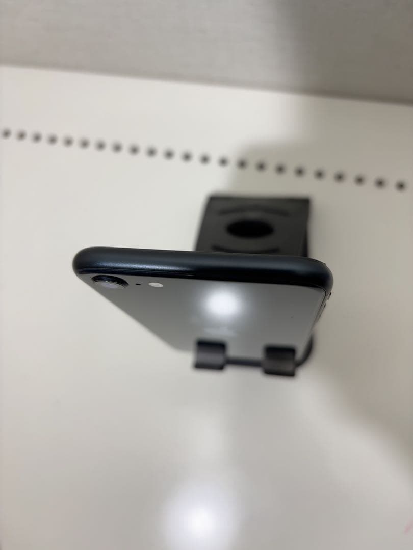 早い者勝ち　[SIMフリー]Apple iPhone 64GB