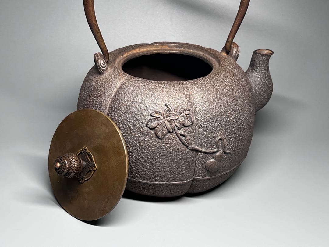 古美術　南部鉄器　鉄瓶　南瓜形　かぼちゃ　鉄分補給　IH直火対応1.2L　茶道具