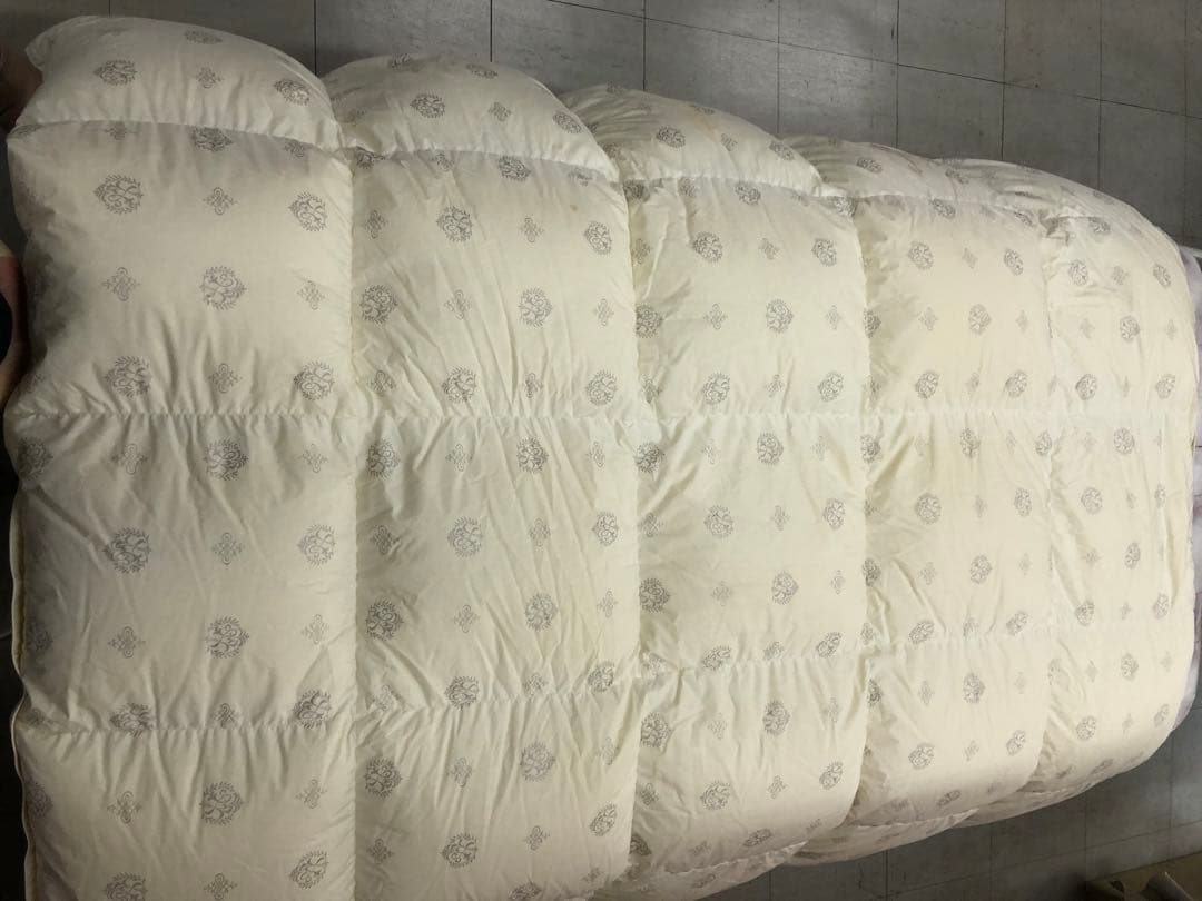 羽毛掛け布団　ダブルサイズ