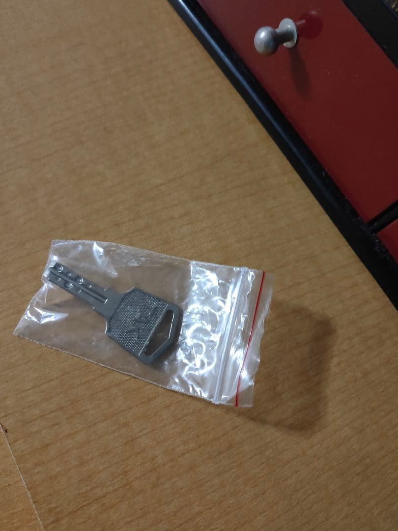 業務用　白衣殺菌ロッカー　MECL-01NR