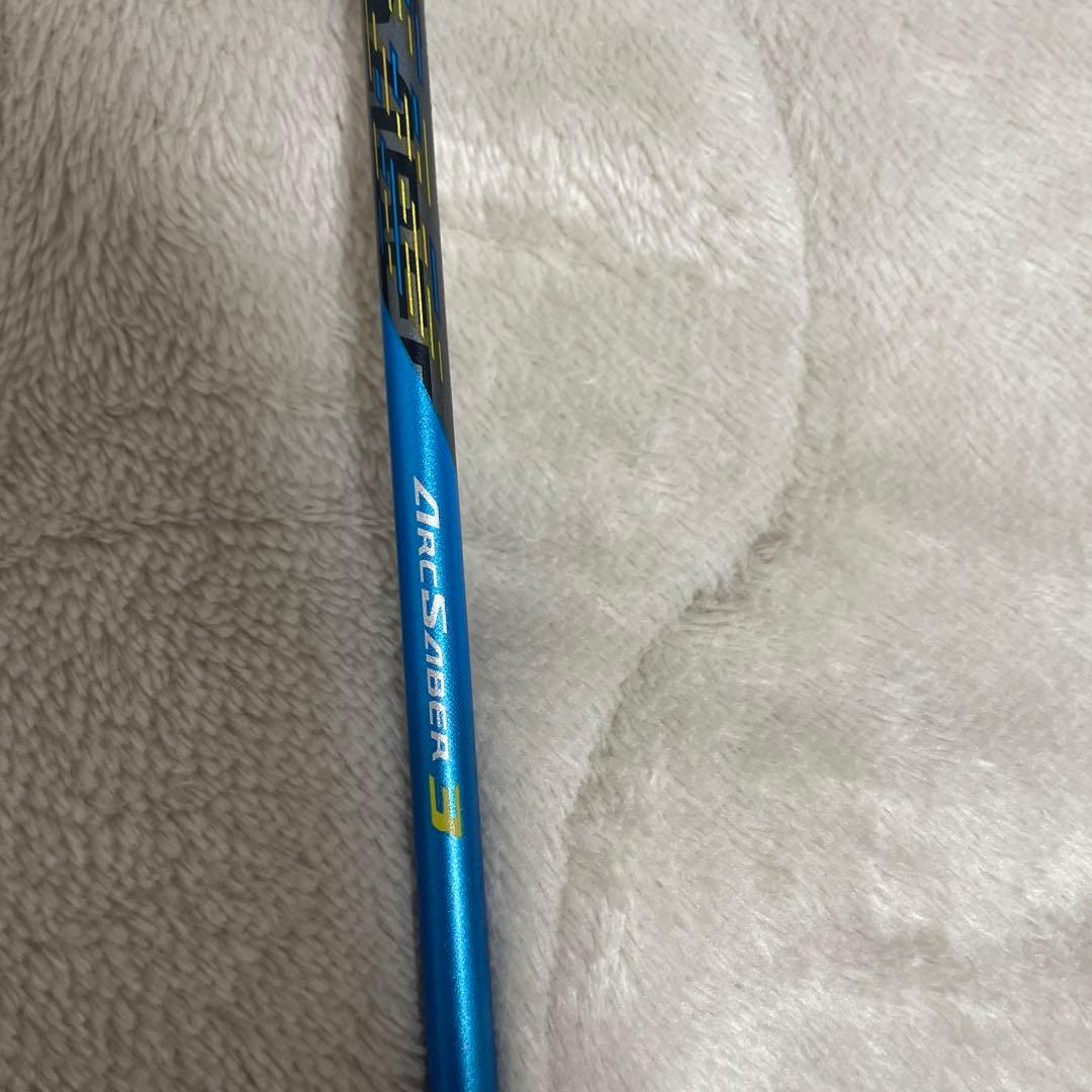 ARC SABER 3 バドミントンラケット