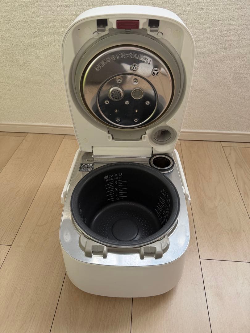 Panasonic 炊飯器 SR-SSX101 5.5合炊き 2021年製
