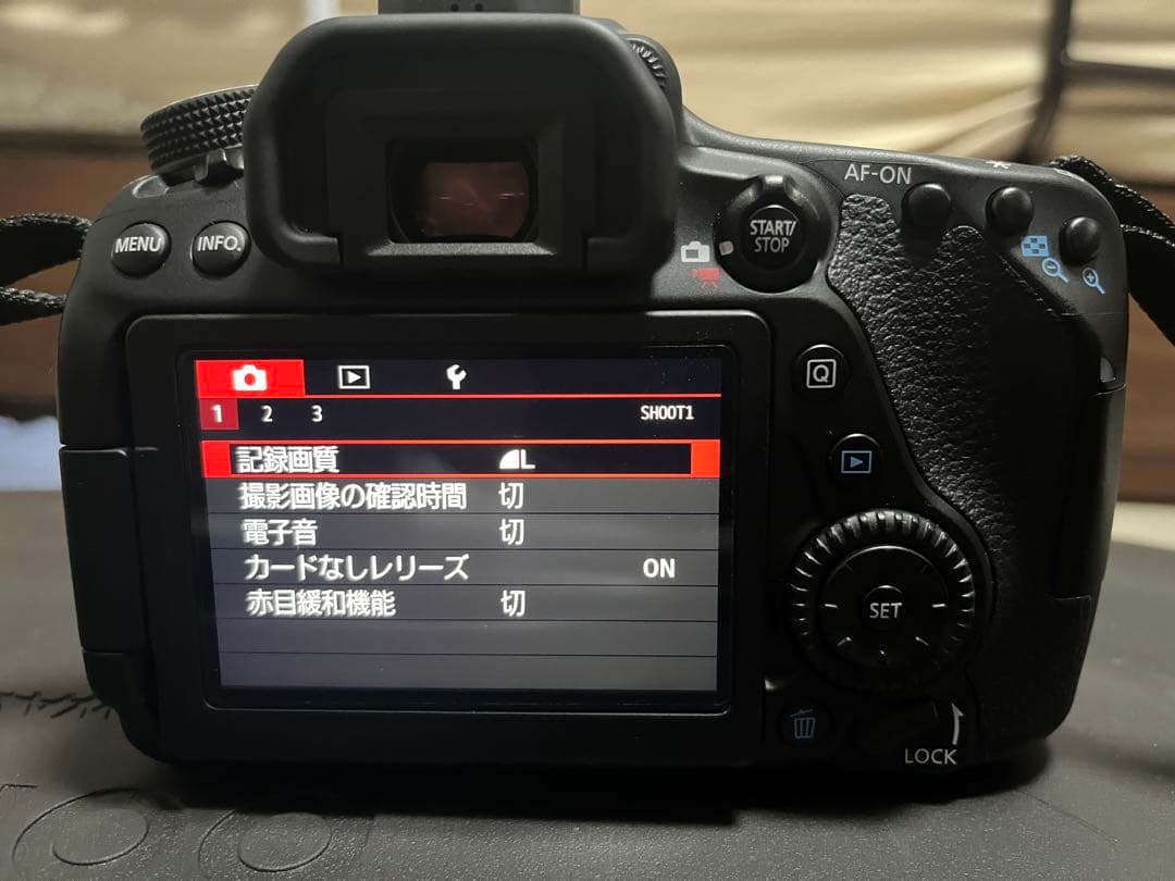 Canon EOS 80D + 2レンズセット+おまけ付き