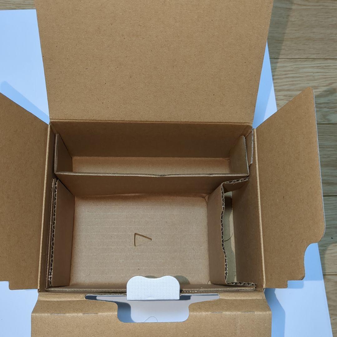 SONY HDR-CX680本体、別売りバッテリーパック、ビデオカメラケース