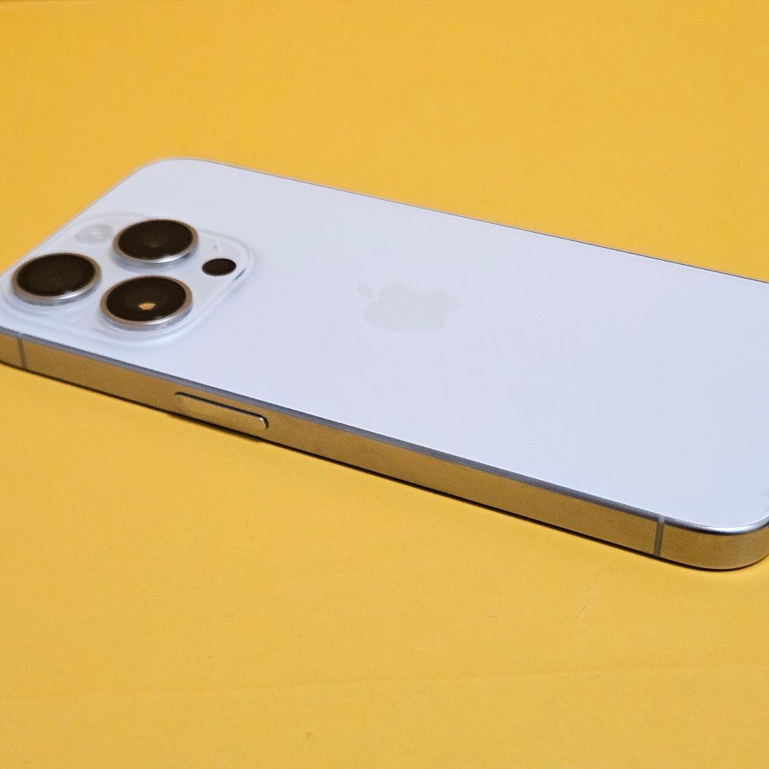 iPhone 15 Pro 256GB｜24時間以内発送#120