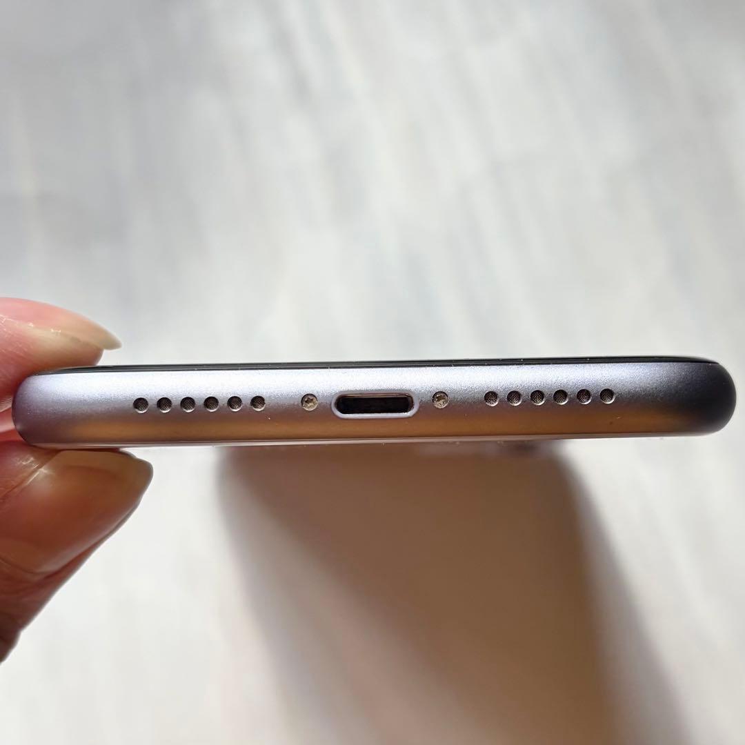 【動作確認済】iPhone11 本体　64GB SIMフリー