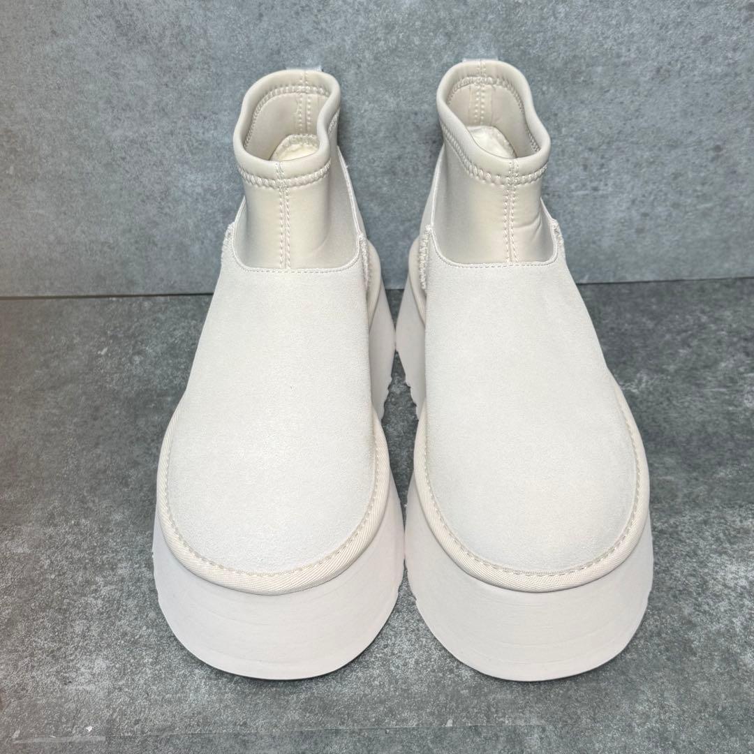 【新品未使用】UGG クラシックミニ ディッパー パッファー ホワイト 23cm