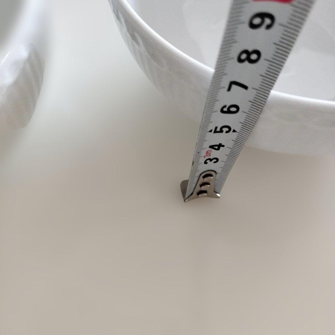   ホワイトフルーテッド　ハーフレース ボウル