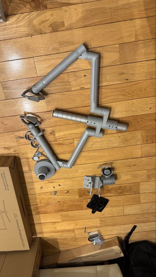 た*ん様 Herman Miller Flo Modular モニターアーム