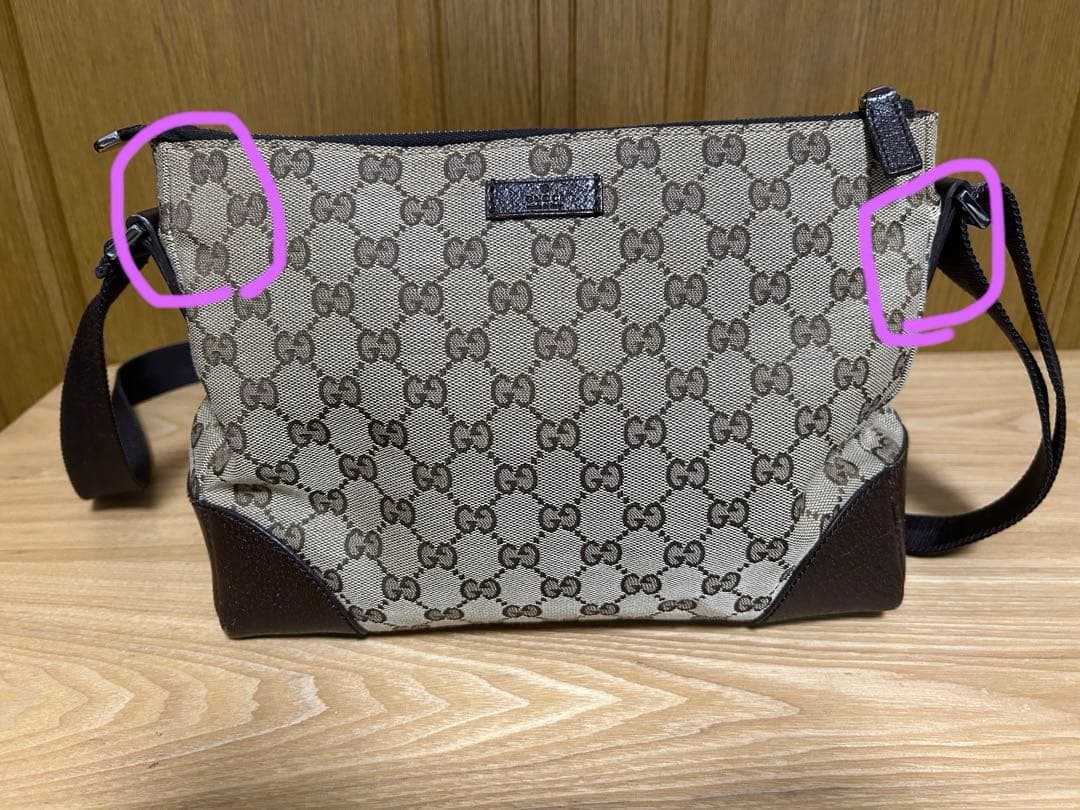 グッヂ　GUCCI ショルダーバッグ
