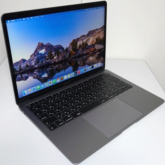 【美品】MacBook Air 2019 i5/8GB/128GB_SPG