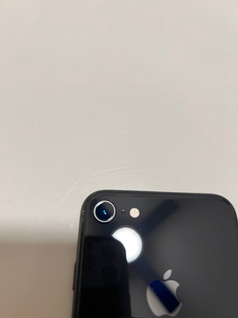 ★送料無料★iPhone8★SIMフリー 64ＧＢブラック　美品