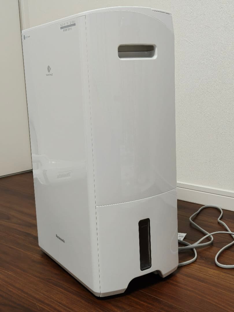 週末価格　Panasonic F-YHVX120 衣類乾燥除湿機 2022年製