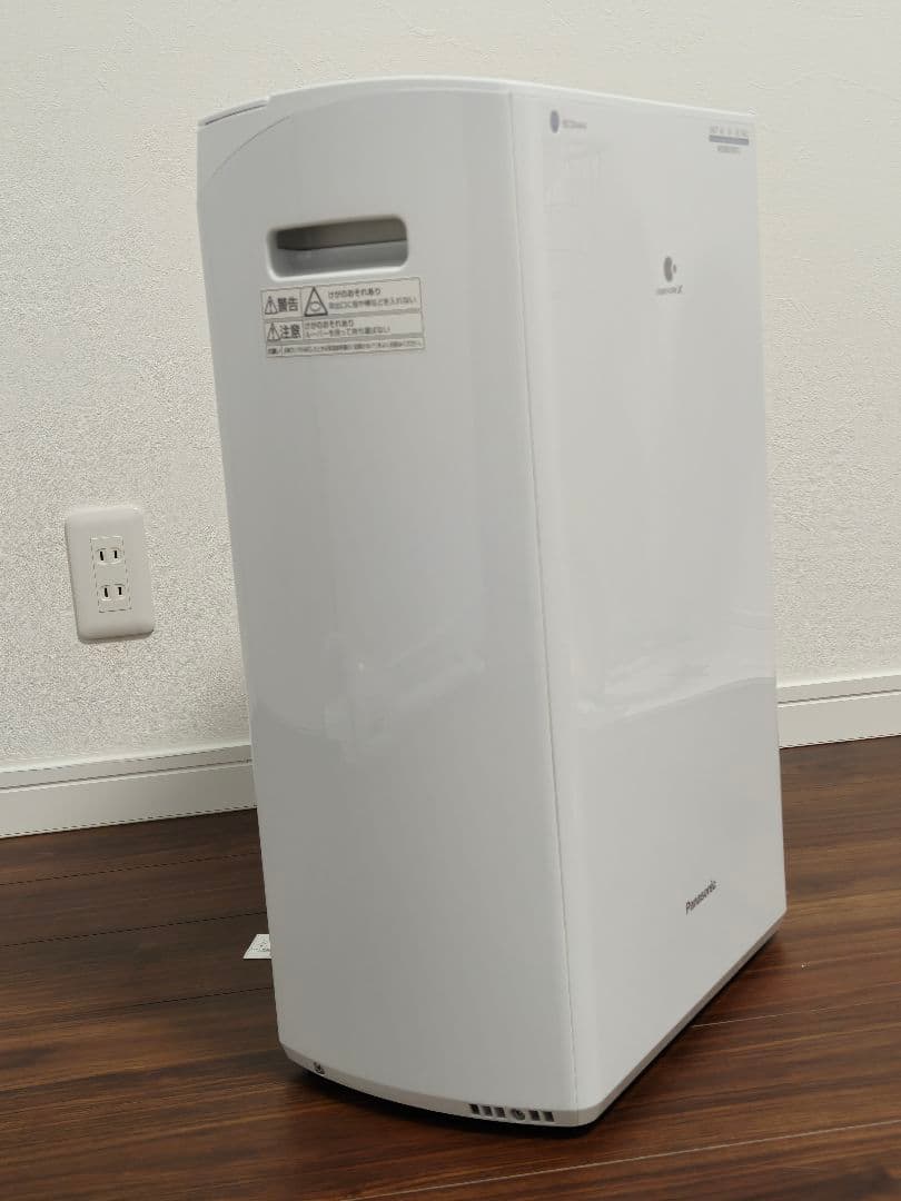 週末価格　Panasonic F-YHVX120 衣類乾燥除湿機 2022年製