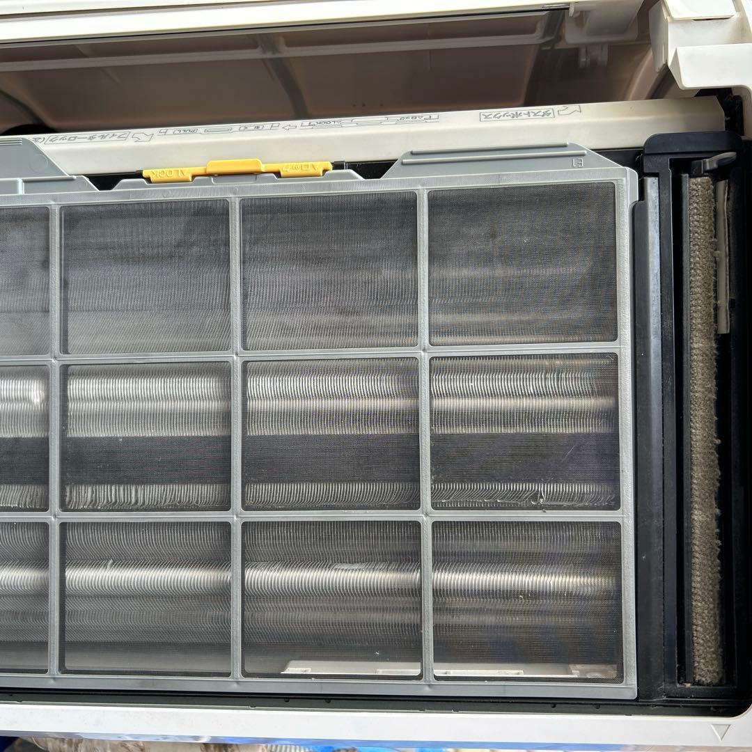 日立　ルームエアコン　RAS-X40E2 2016年製　14畳用 室外機込