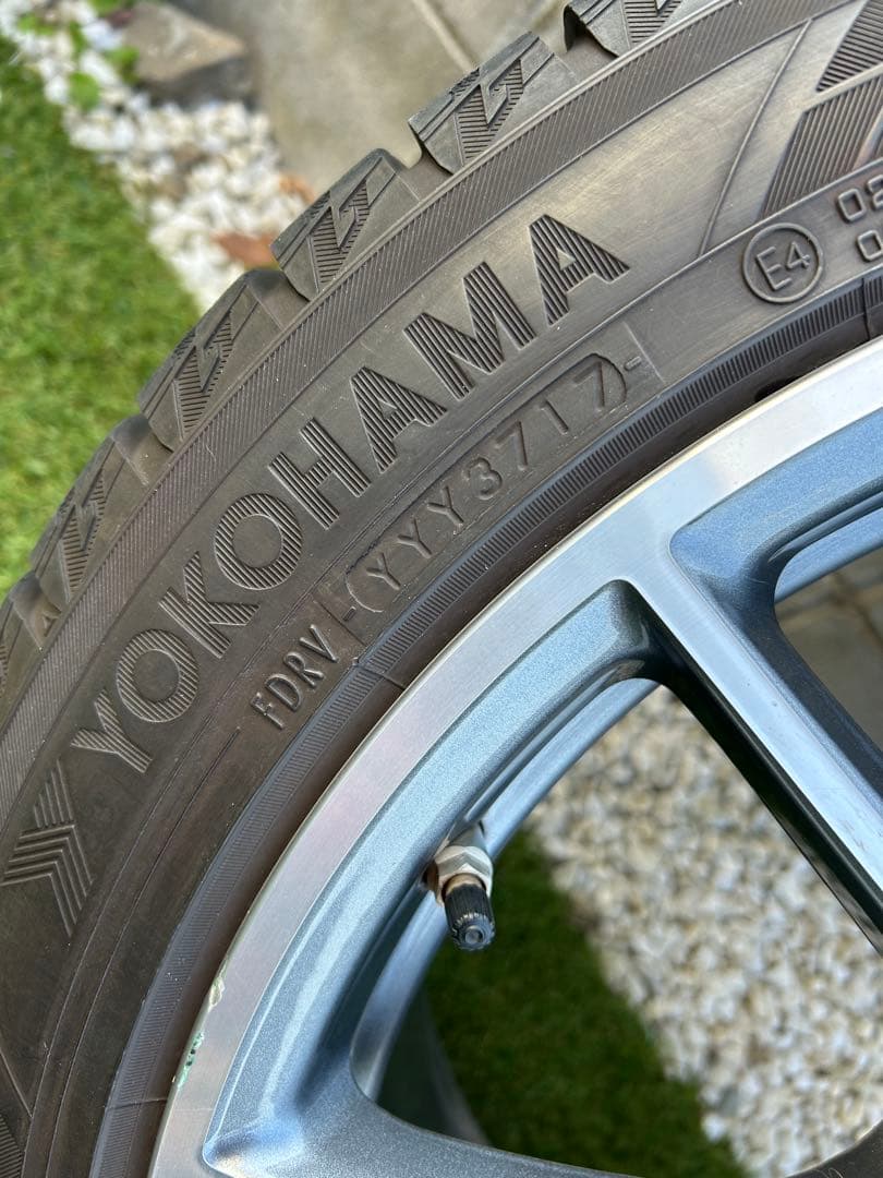 メルセデスベンツAMG E63 純正19インチ ホイール　ヨコハマ　IG60