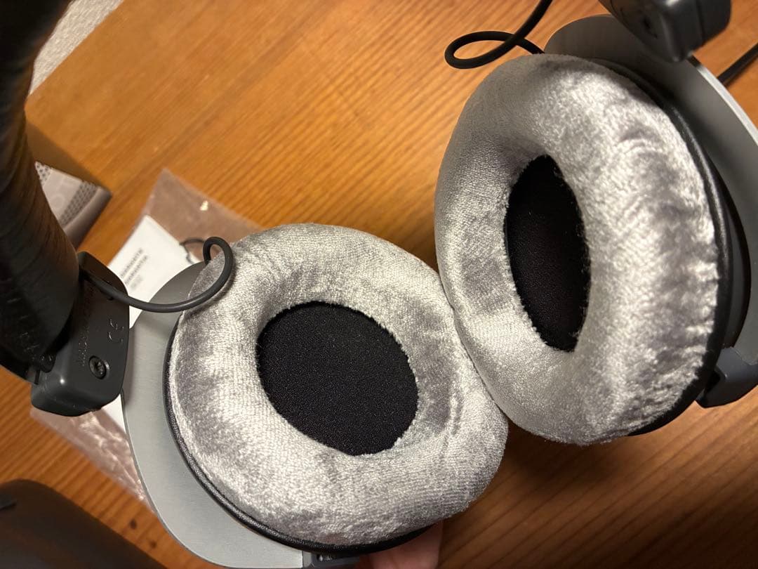 beyerdynamic DT 880 EDITION 250Ω 有線ヘッドホン