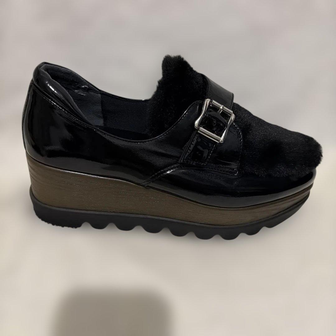 ヒルズアベニューOCEANICA ブラック エナメル ファー シューズ　厚底　黒