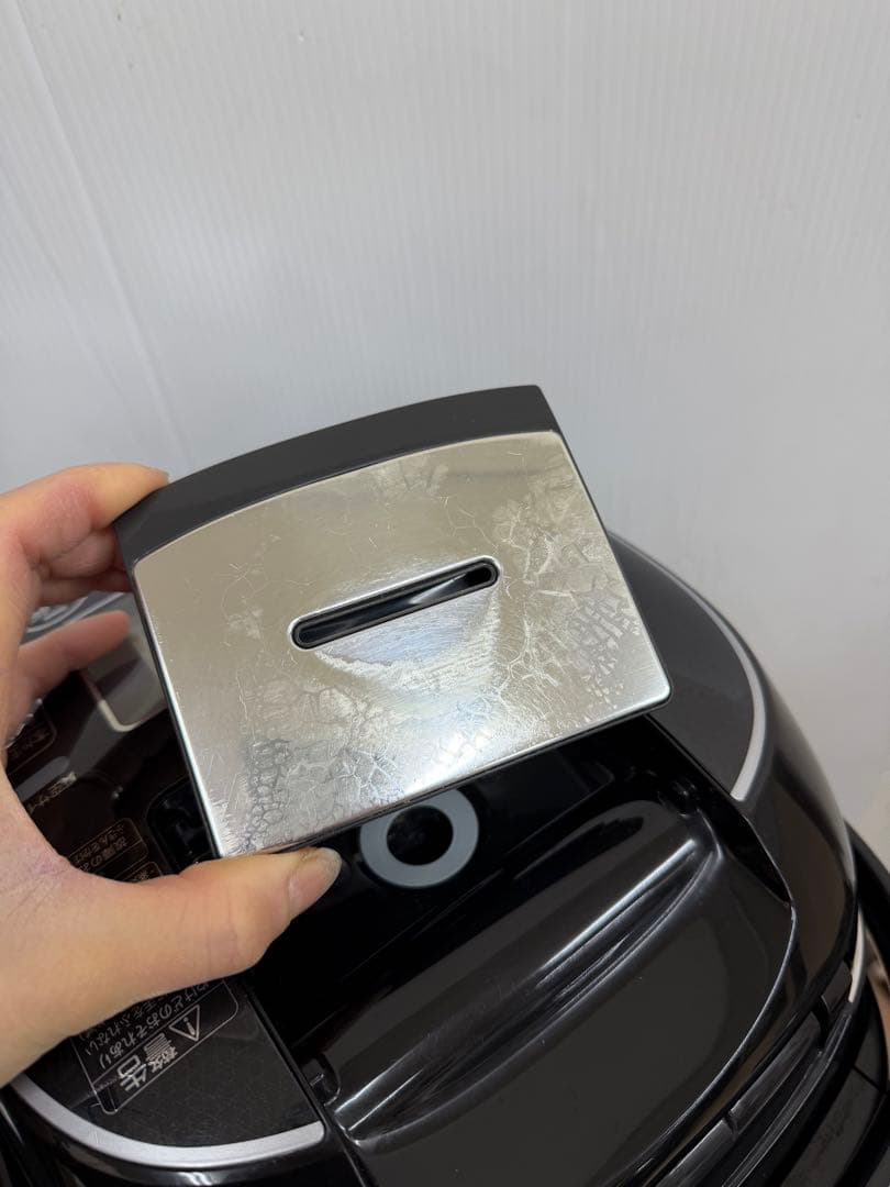 東芝 真空圧力IH炊飯器 RC-10VQM（1.0L）2018年製