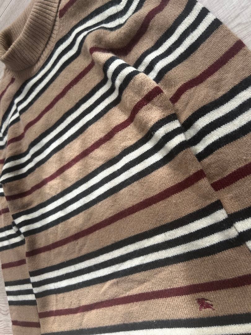 バーバリーブラックレーベル ホースロゴ刺繍　ニット タートルネック ボーダー　L