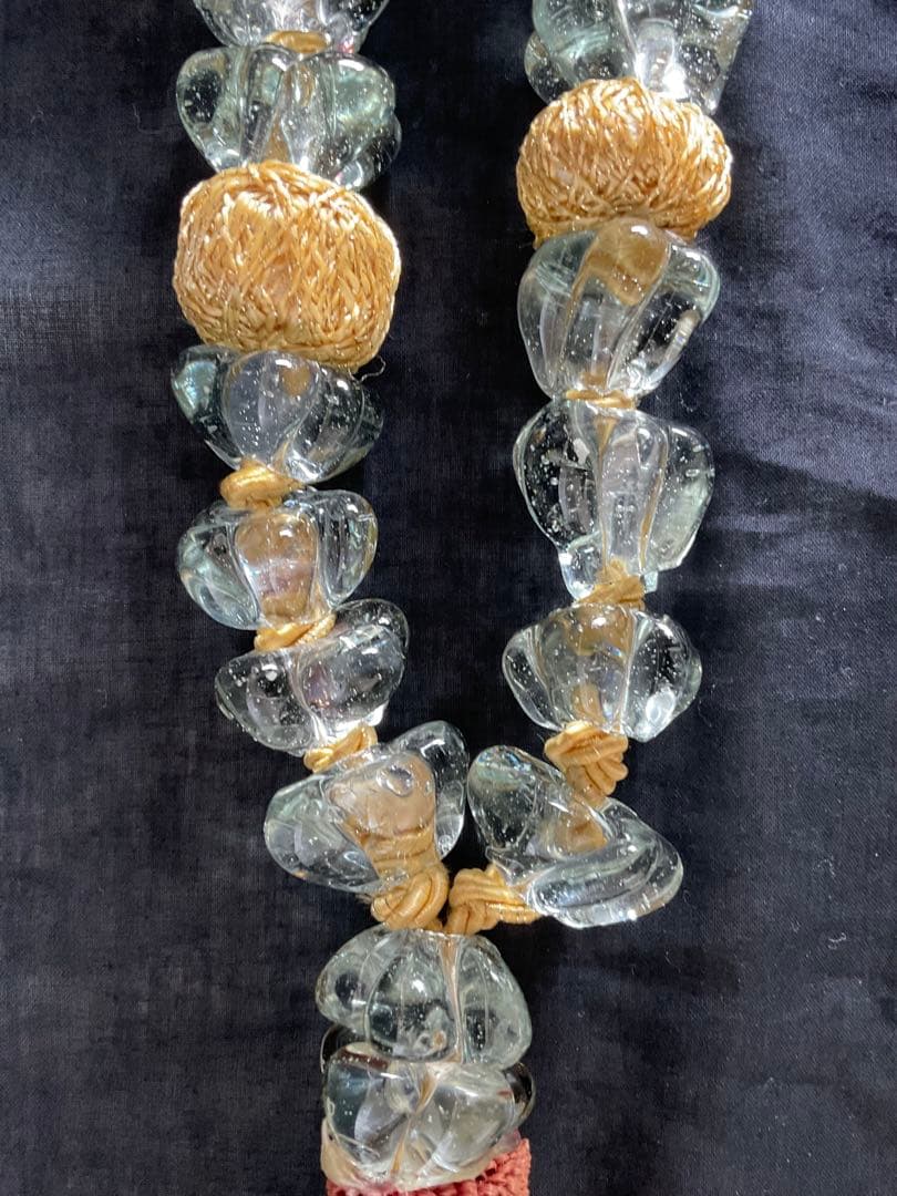 ヴィンテージ！シリア「ガラスサンキャッチャー」大きな首飾