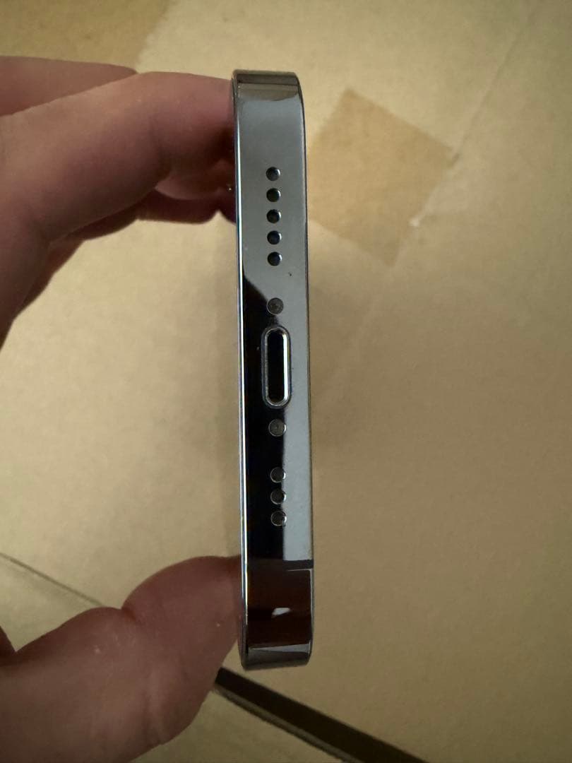 iPhone13pro 本体のみ　付属品なし