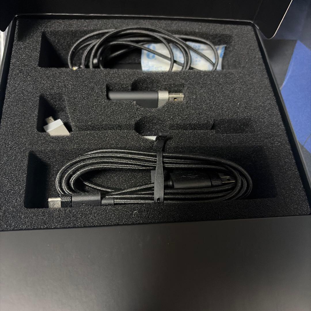 ヘッドホン Corsair VIRTUOSO RGB WIRELESS -White-