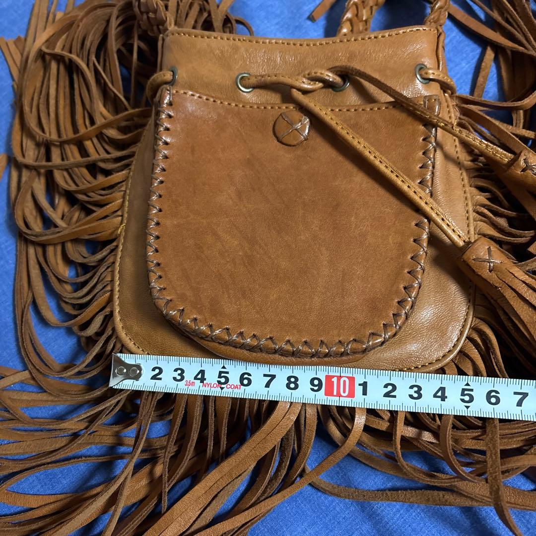 エンシャーラen.shalla 羊革レザーサコッシュ　ボヘミアン　ハンドメイド