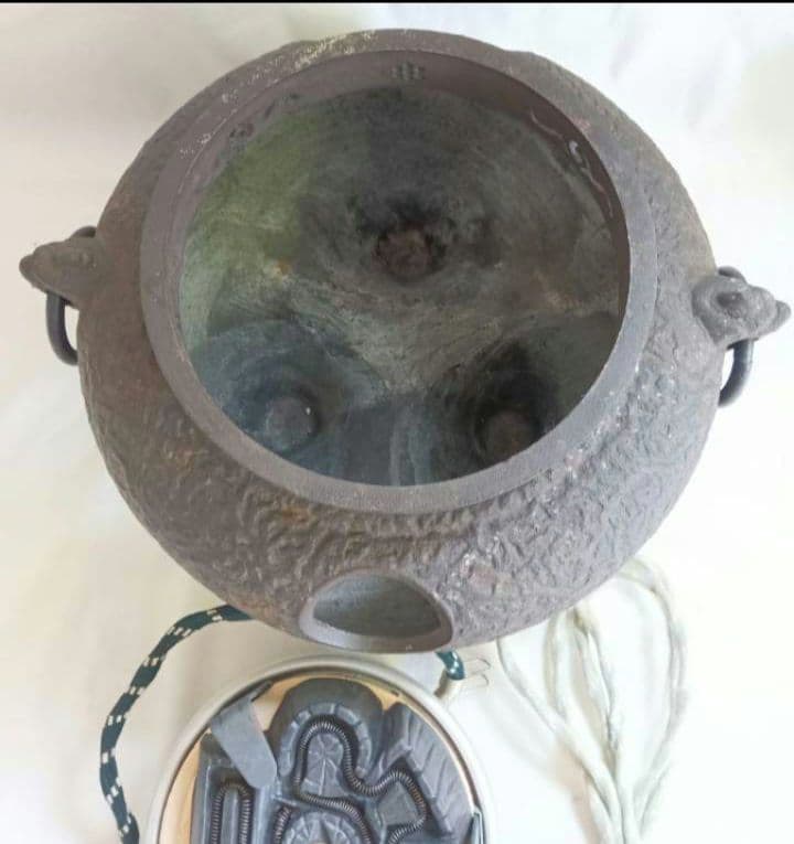 電気式火鉢　風炉型電熱器　茶道具　コード式火鉢　取り外し可能　アンティーク鋳鉄製