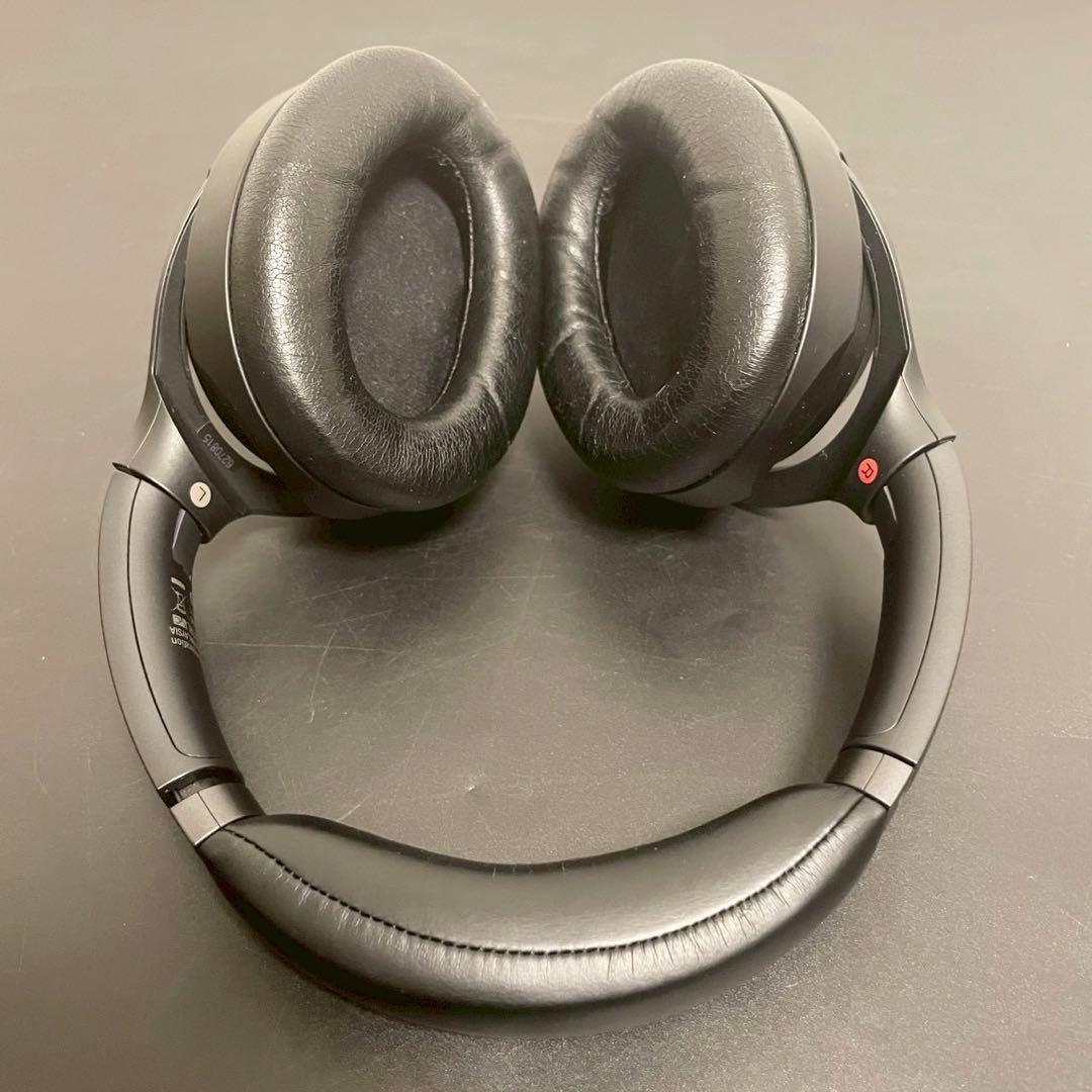 SONY ワイヤレスヘッドホン ブラック　WH-1000XM3 付属品あり