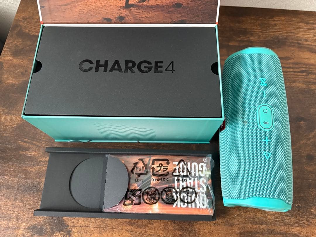JBL CHARGE4 スピーカー