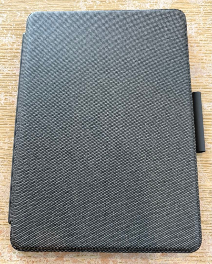 ア*ン様 ⭐️iPad 10.5インチ シルバー ペンシル&キーボード付き⭐️