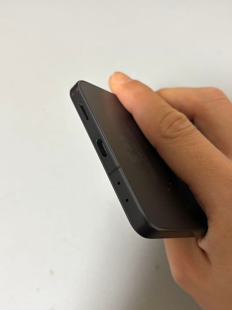 美品 Galaxy Z Flip7 12+512GB ブラック 香港版