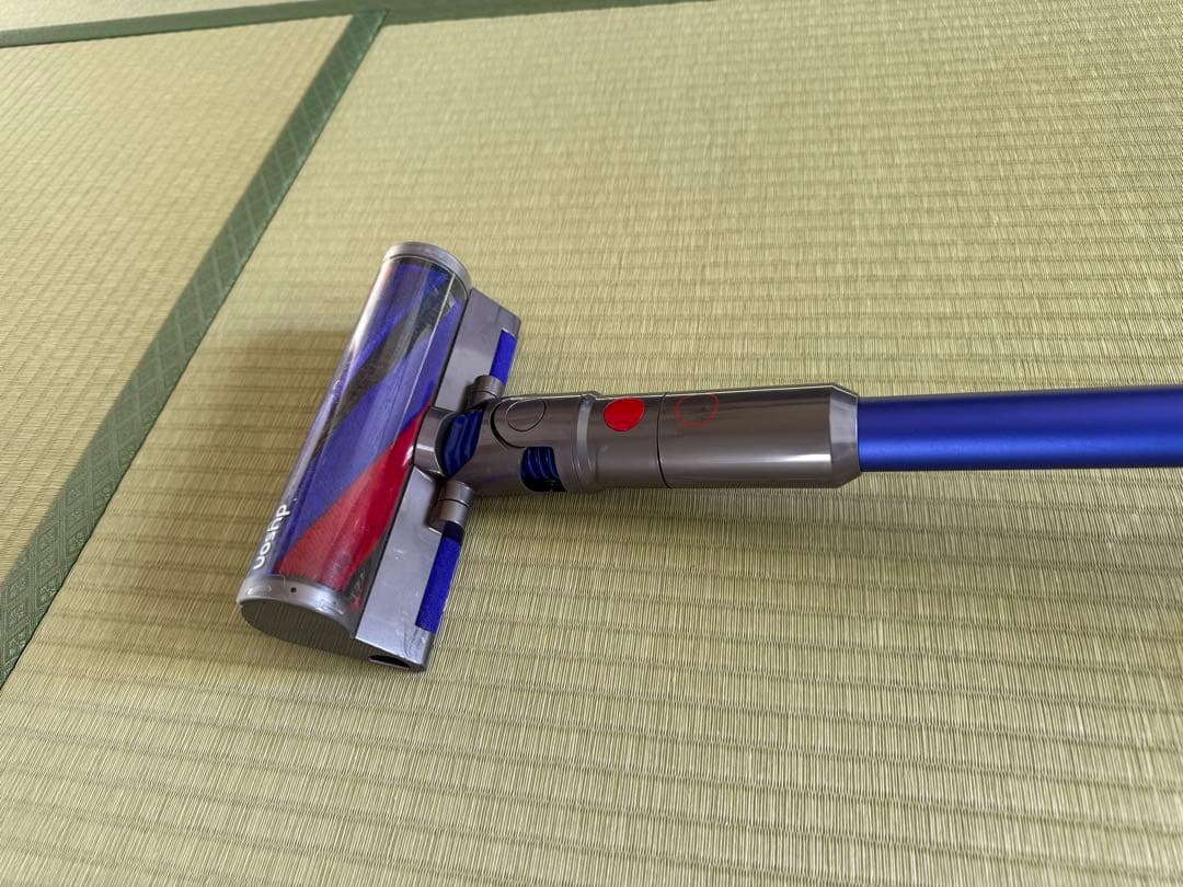 Dyson 軽量スティッククリーナー SV21本体 モーターヘッド付き