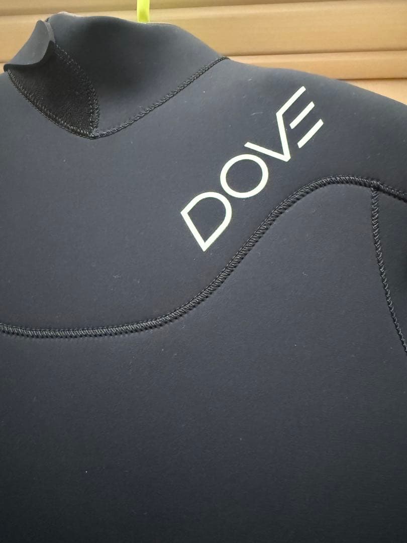 ウェットスーツ　DOVE フルスーツ