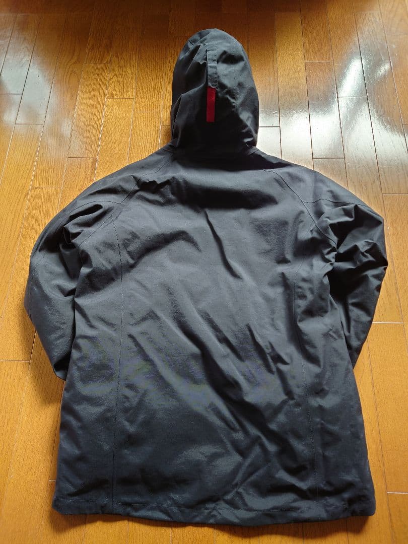 シマノXEFO.GORE-TEX フード付ダウンレインウェア ブラックＬＬサイズ