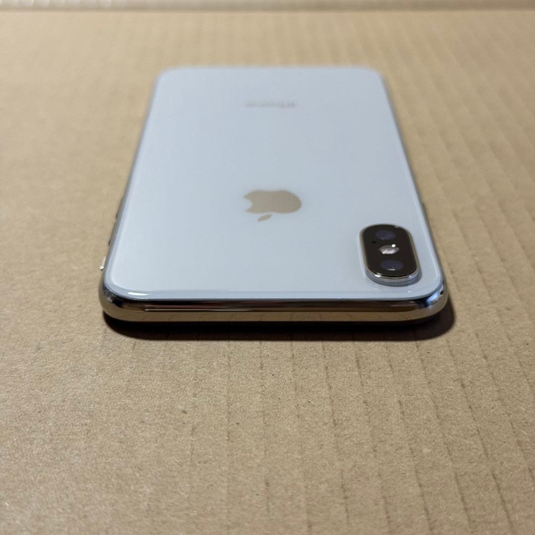 iPhone X シルバー 64GB SIMフリー 【箱・充電器付き／外装美品】
