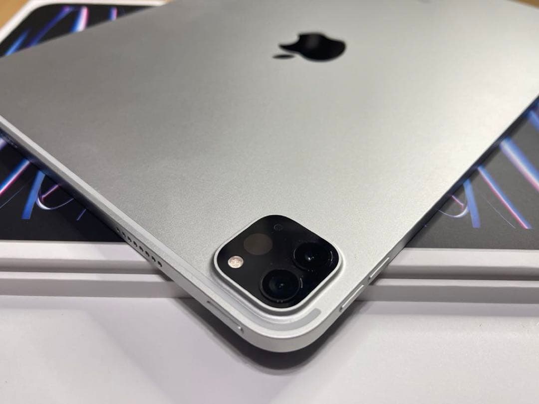 【超美品】iPad Pro 11インチ第4世代 256GB Wi-Fiモデル