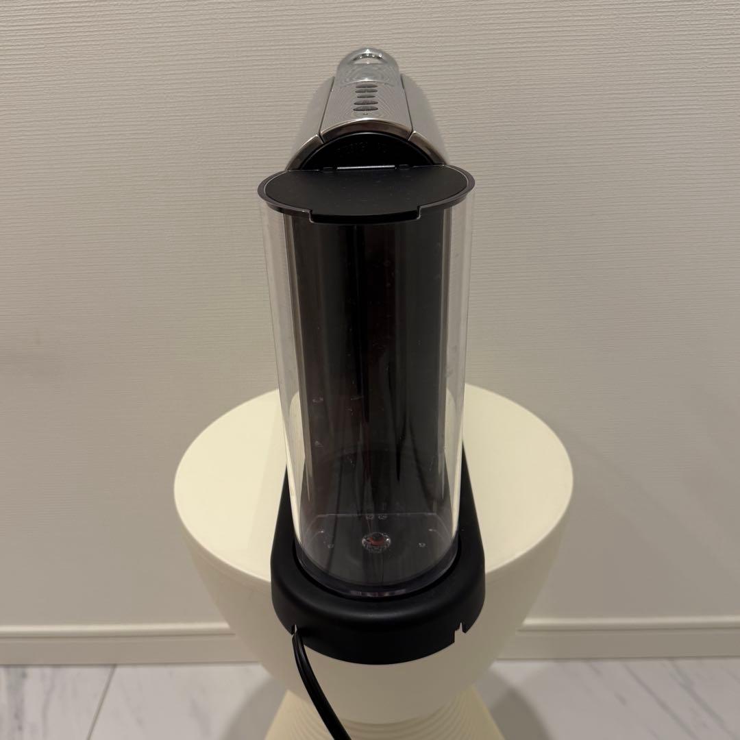 コーヒーメーカー・エスプレッソマシン NESPRESSO Citiz Platinum D140-ME