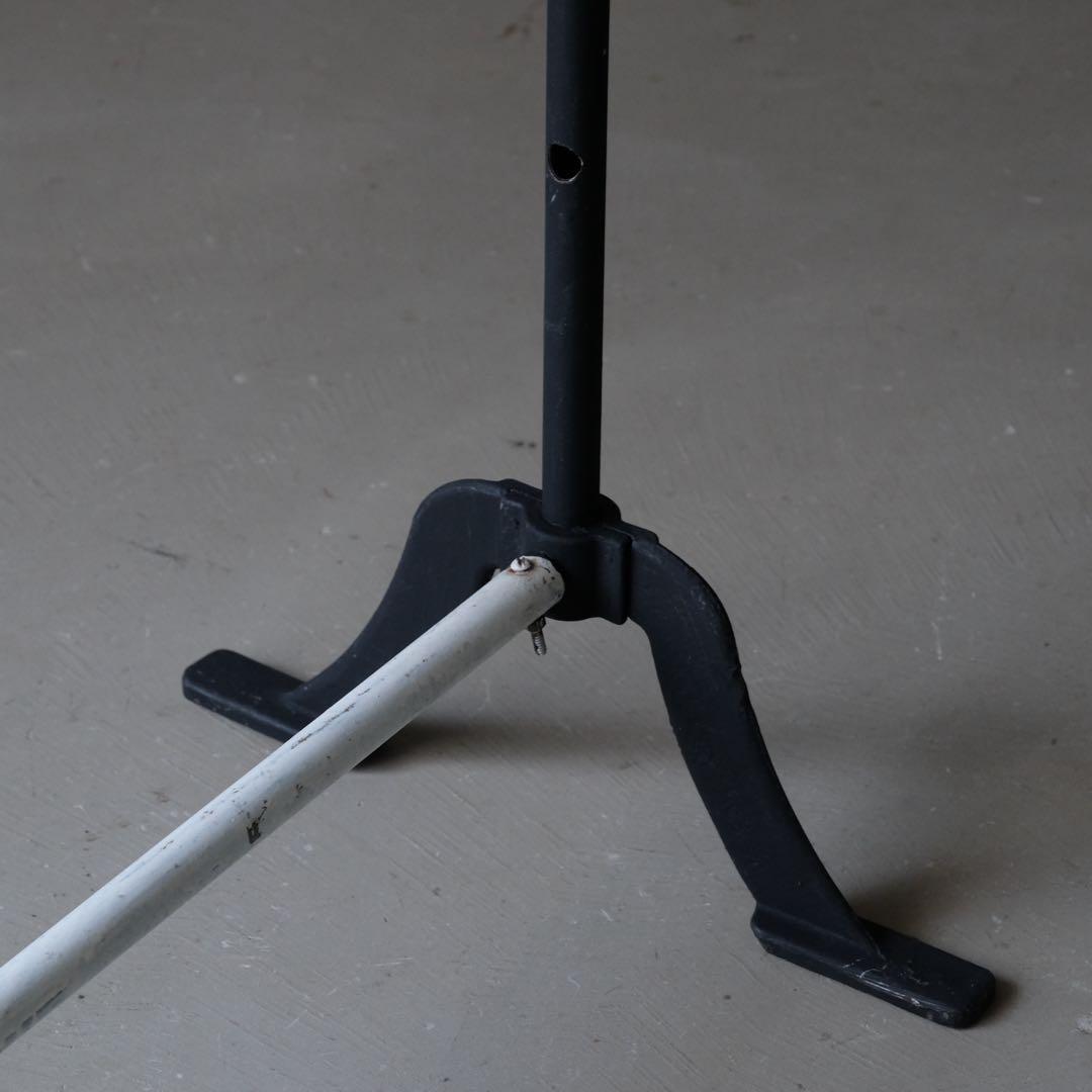 スチール製 ハンガーラック　コートハンガー ワードローブ レトロ ヴィンテージ